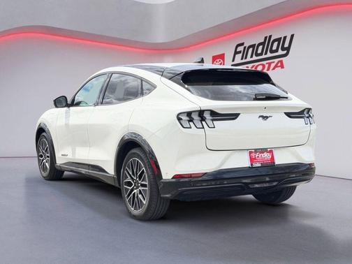 STAR WHITE MET TRI-COAT 2024 Ford Mustang Mach-E Premium