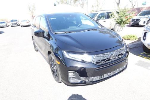 Crystal Black Pearl 2025 Honda Odyssey Sport-L
