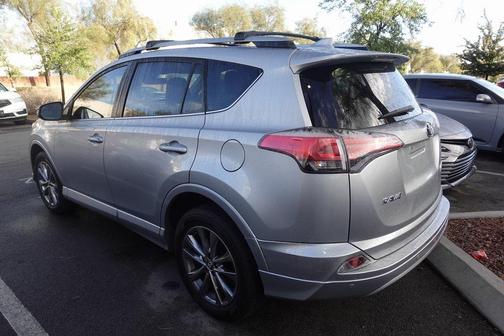 2018 Toyota RAV4 Platinum
