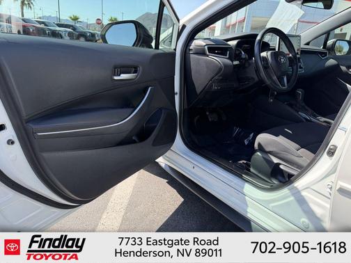 Blizzard Pearl 2020 Toyota Corolla SE