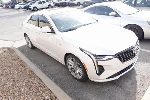 2022 Cadillac CT4 Premium Luxury