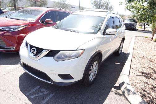 Pearl White 2016 Nissan Rogue SV