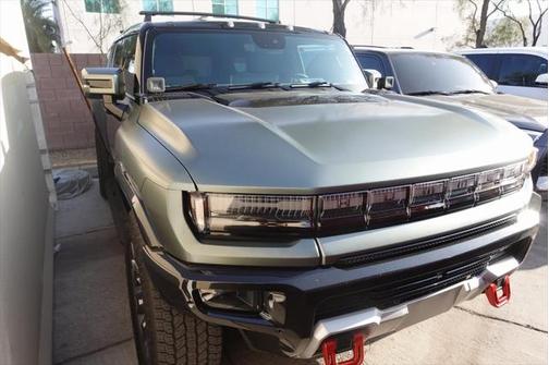 2024 GMC HUMMER EV SUV 3X