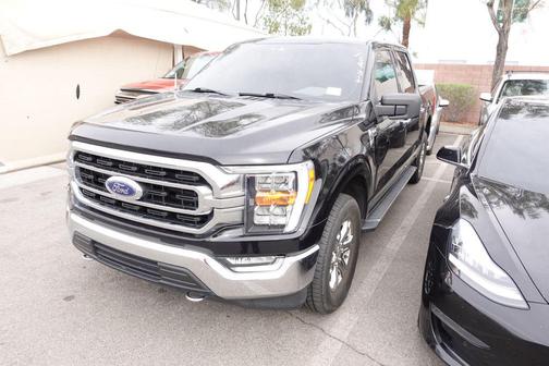 AGATE BLACK METALLIC 2021 Ford F-150 XLT