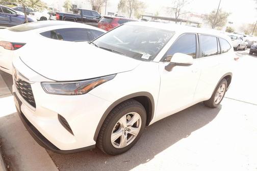 2023 Toyota Highlander L