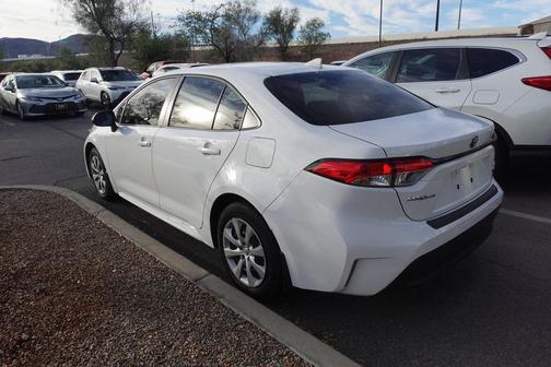2024 Toyota Corolla Hybrid LE