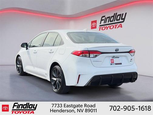 2025 Toyota Corolla Hybrid SE