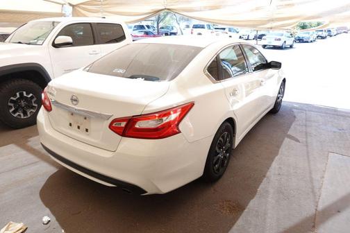 Glacier White 2017 Nissan Altima 2.5 S