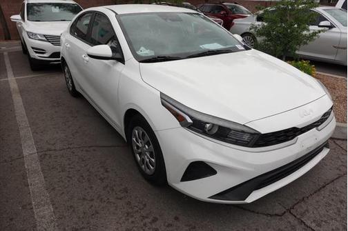 2022 Kia Forte FE
