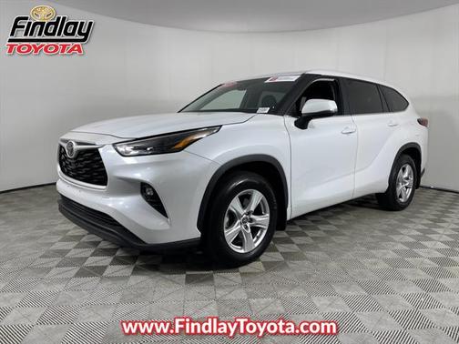 2023 Toyota Highlander LE