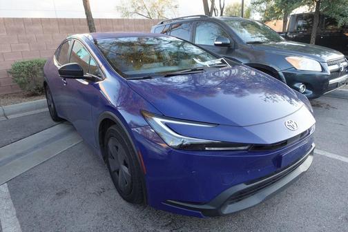 2023 Toyota Prius LE