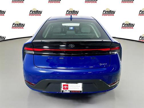 2023 Toyota Prius LE
