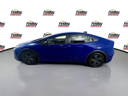 2023 Toyota Prius LE