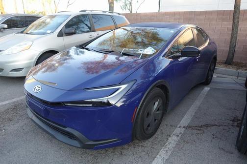 2023 Toyota Prius LE