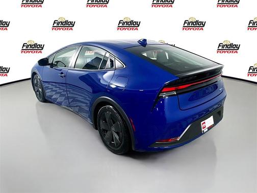 2023 Toyota Prius LE
