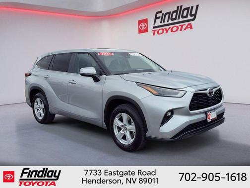 Celestial Silver Metallic 2025 Toyota Highlander LE