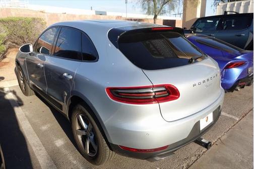 2018 Porsche Macan Base