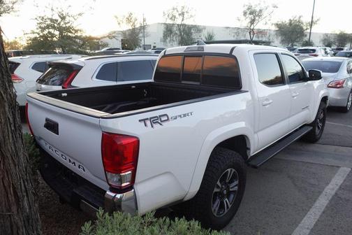 2017 Toyota Tacoma SR5