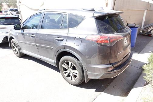 Magnetic Gray Metallic 2016 Toyota RAV4 XLE