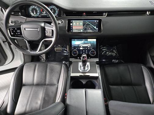 2023 Land Rover Range Rover Evoque R-Dynamic HST