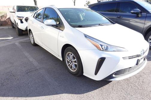 2021 Toyota Prius L