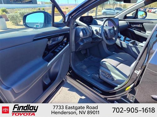 2025 Toyota bZ4X XLE