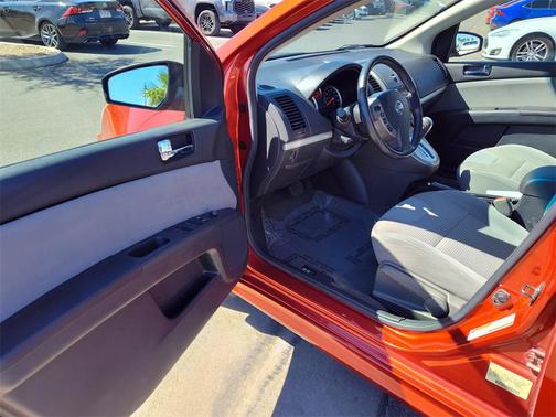 2011 Nissan Sentra 2.0 SR