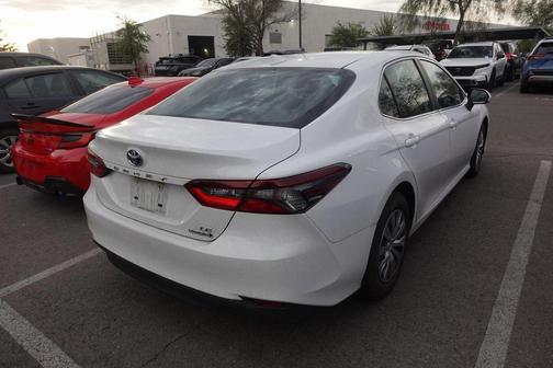 2022 Toyota Camry LE