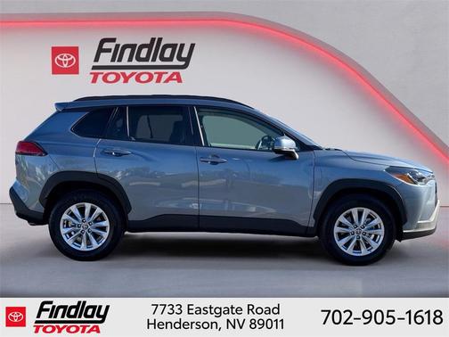 2024 Toyota Corolla Cross LE