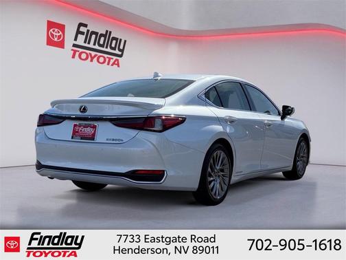 2019 Lexus ES 300h Luxury