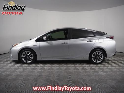 2017 Toyota Prius Three Touring