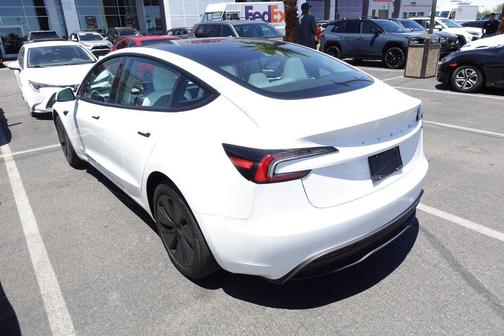 Pearl White Multi-Coat 2025 Tesla Model 3 Standard Range