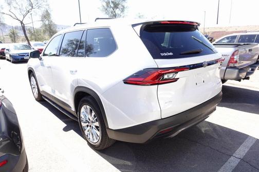 2025 Toyota Grand Highlander Platinum