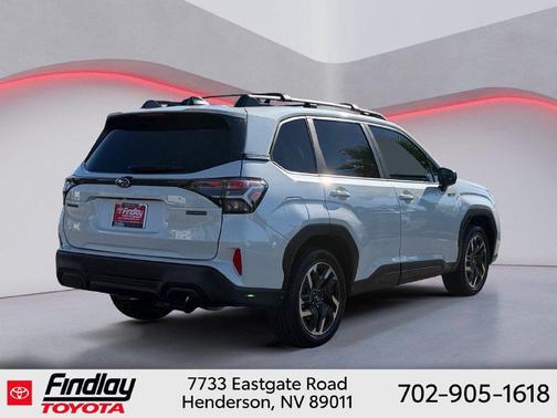 Crystal White Pearl 2025 Subaru Forester Hybrid Premium