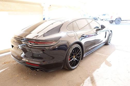 Carmine Red 2019 Porsche Panamera GTS