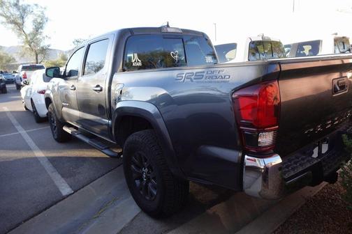 2022 Toyota Tacoma SR5