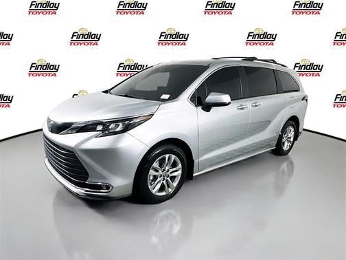 2024 Toyota Sienna XLE 7 Passenger