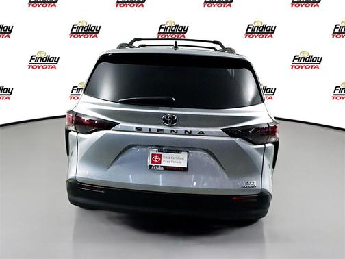 2024 Toyota Sienna XLE 7 Passenger