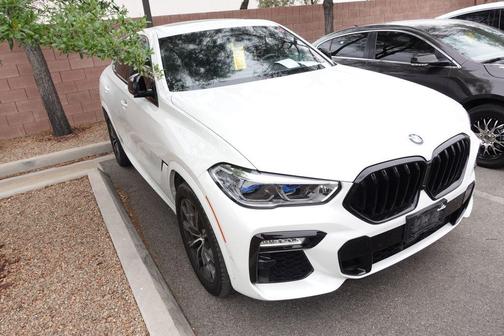 Mineral White Metallic 2021 BMW X6 xDrive40i