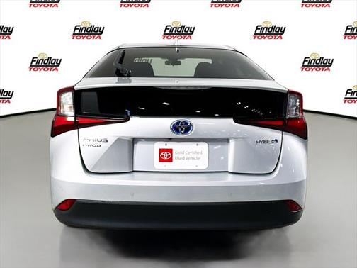 2021 Toyota Prius LE