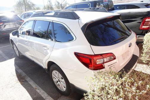 2018 Subaru Outback 2.5i