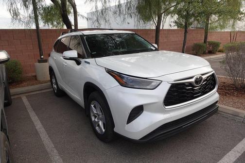 2022 Toyota Highlander L