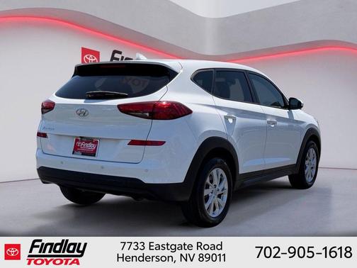 Dazzling White 2019 Hyundai TUCSON SE