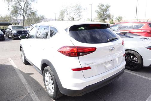 Dazzling White 2019 Hyundai TUCSON SE