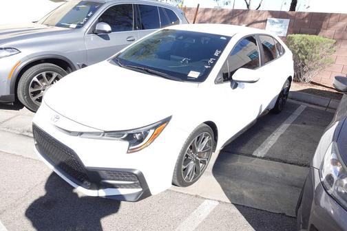 Super White 2020 Toyota Corolla SE