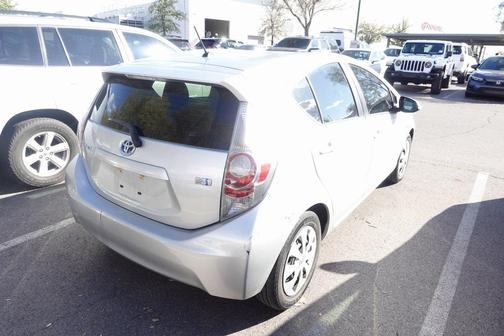 2013 Toyota Prius c Two