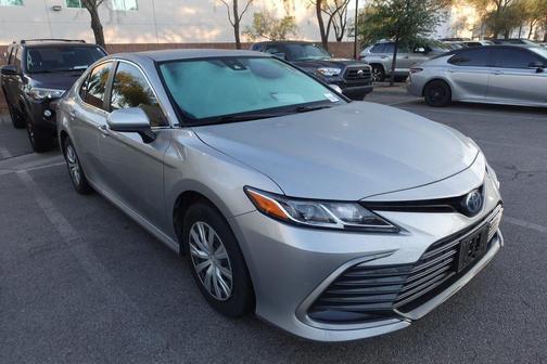 2022 Toyota Camry LE