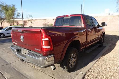 2020 RAM 2500 Laramie Crew Cab 4X4 6'4' Box
