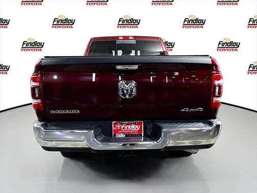 2020 RAM 2500 Laramie Crew Cab 4X4 6'4' Box