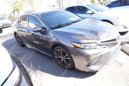 Predawn Gray Mica 2018 Toyota Camry SE